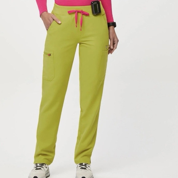 Figs Small Tall Limeade Zamora Scrub Jogger Pants Medical Scrubs Nurse Workwear - Picture 1 of 7